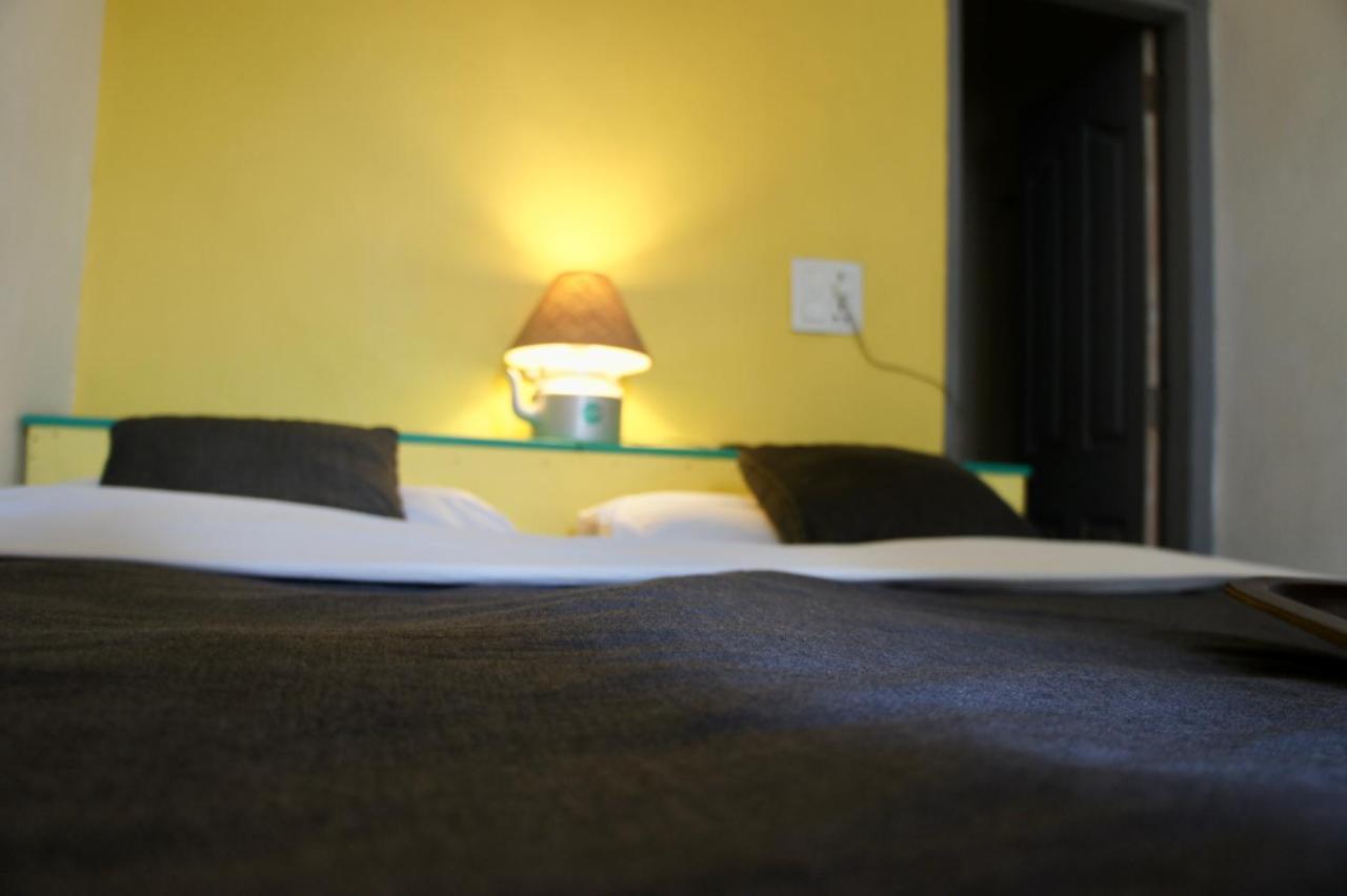 Bed And Chai - Boutique Stay & Tours New Delhi Exteriör bild